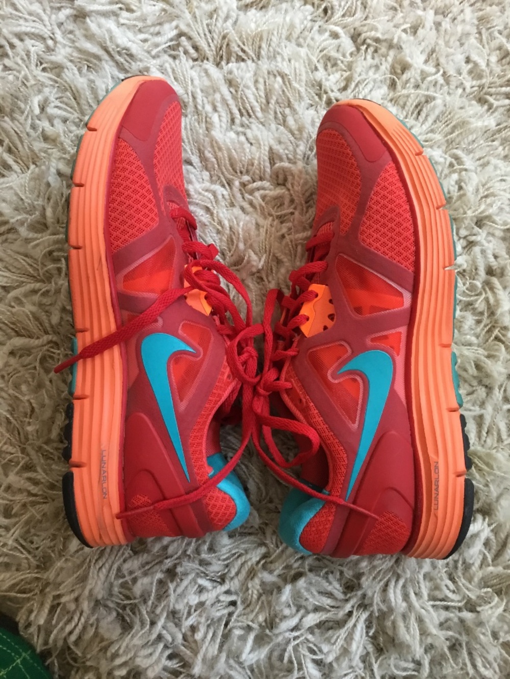 Nike Size 8.5 running shoes sneakers athletic red